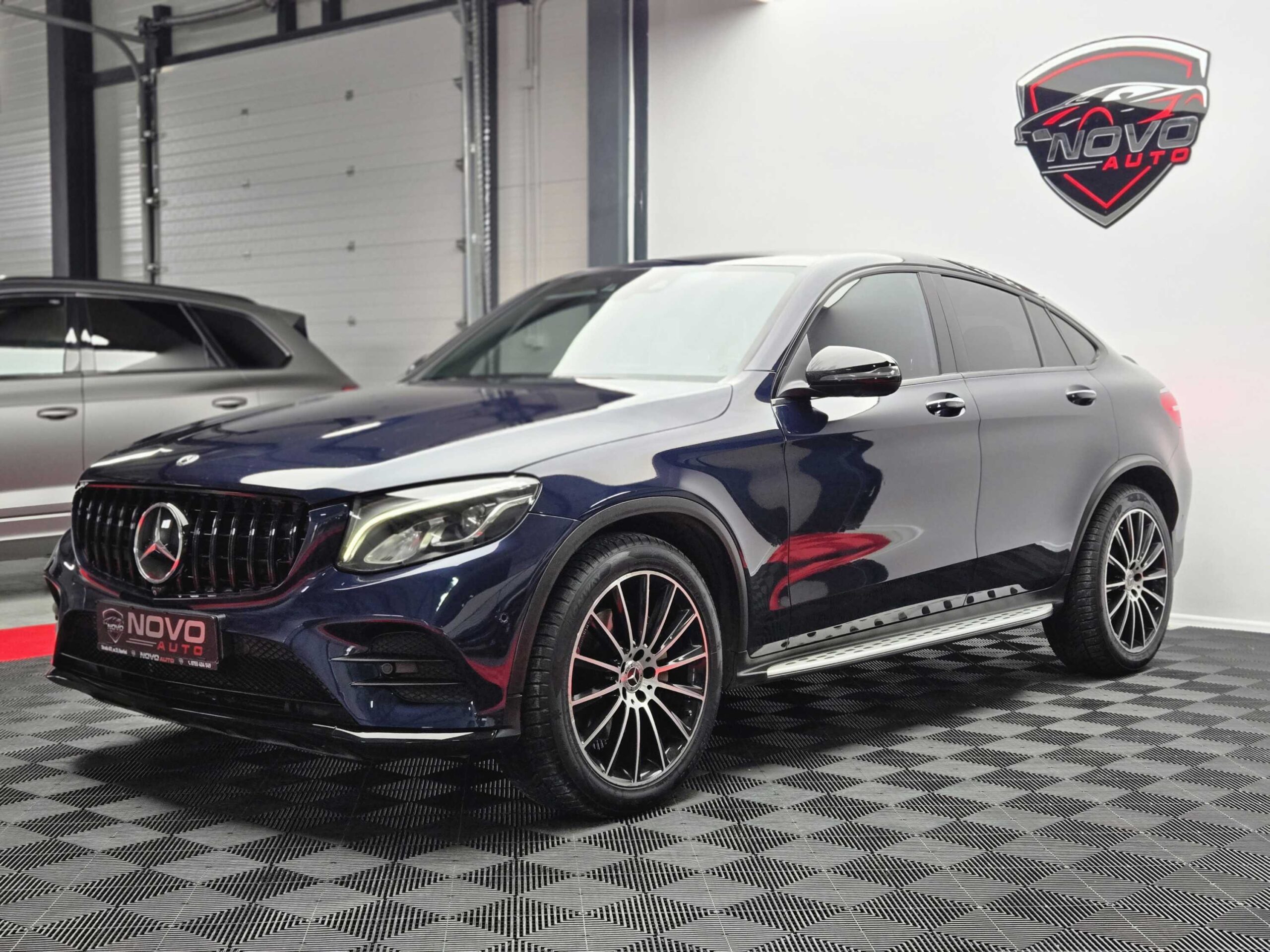 Mercedes-Benz GLC Coupe 250d AMG-Line 204CP 4Matic Mercedes-Benz GLC Coupe 250d AMG-Line 204CP 4Matic