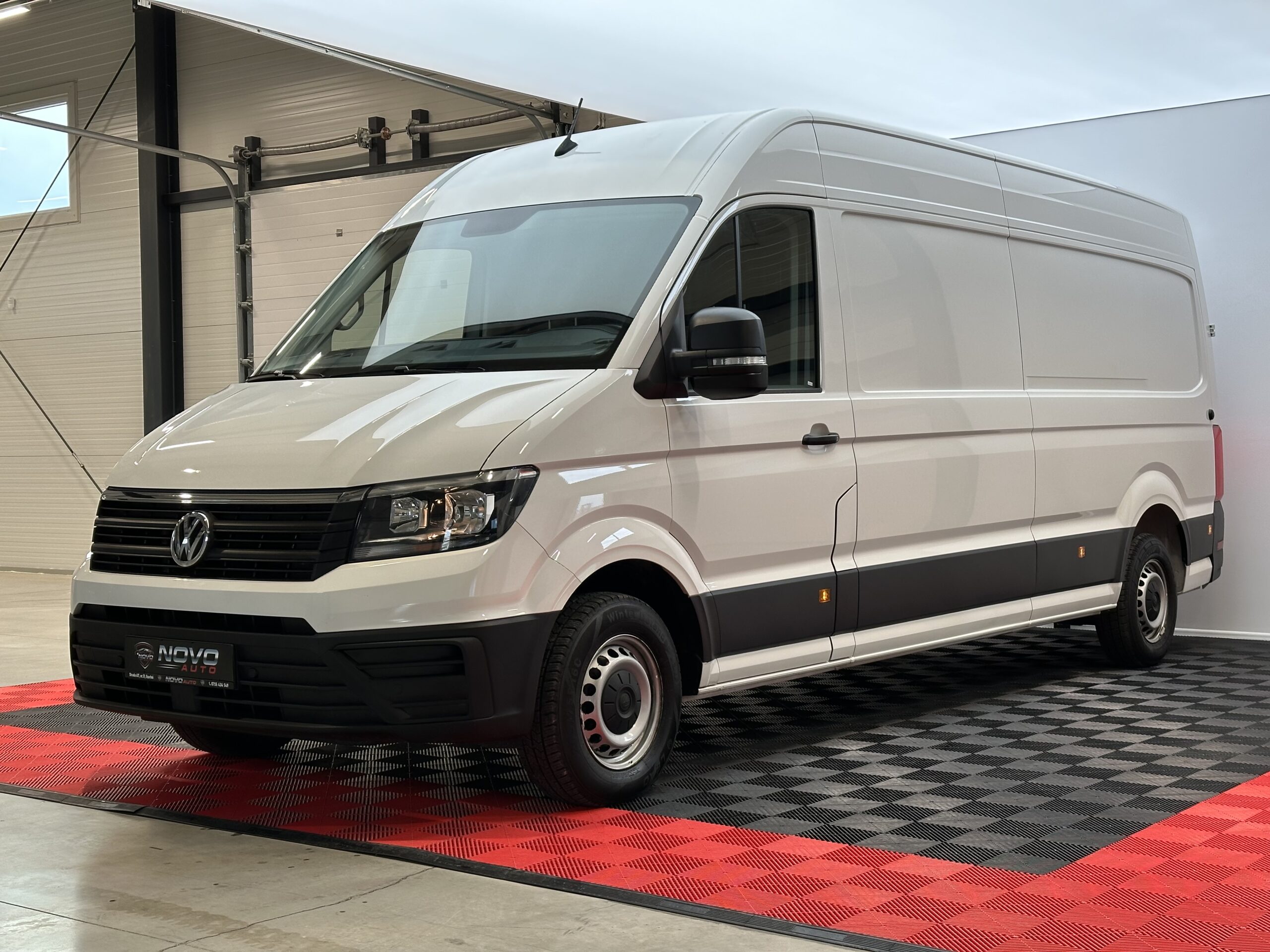 VW Crafter L4H3 2.0 TDI 140CP VW Crafter L4H3 2.0 TDI 140CP