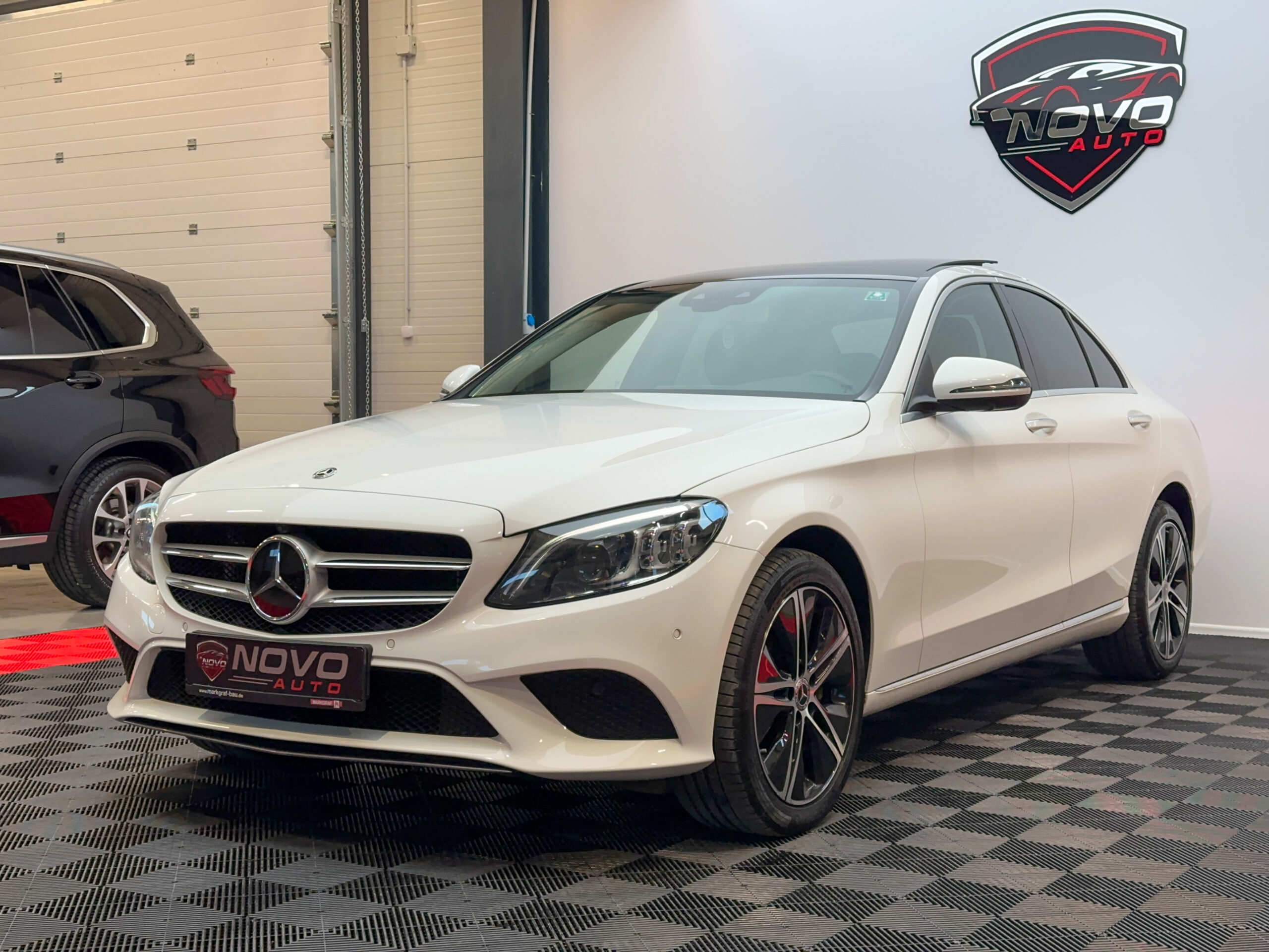 Mercedes-Benz C300d 4Matic 245CP Mercedes-Benz C300d 4Matic 245CP