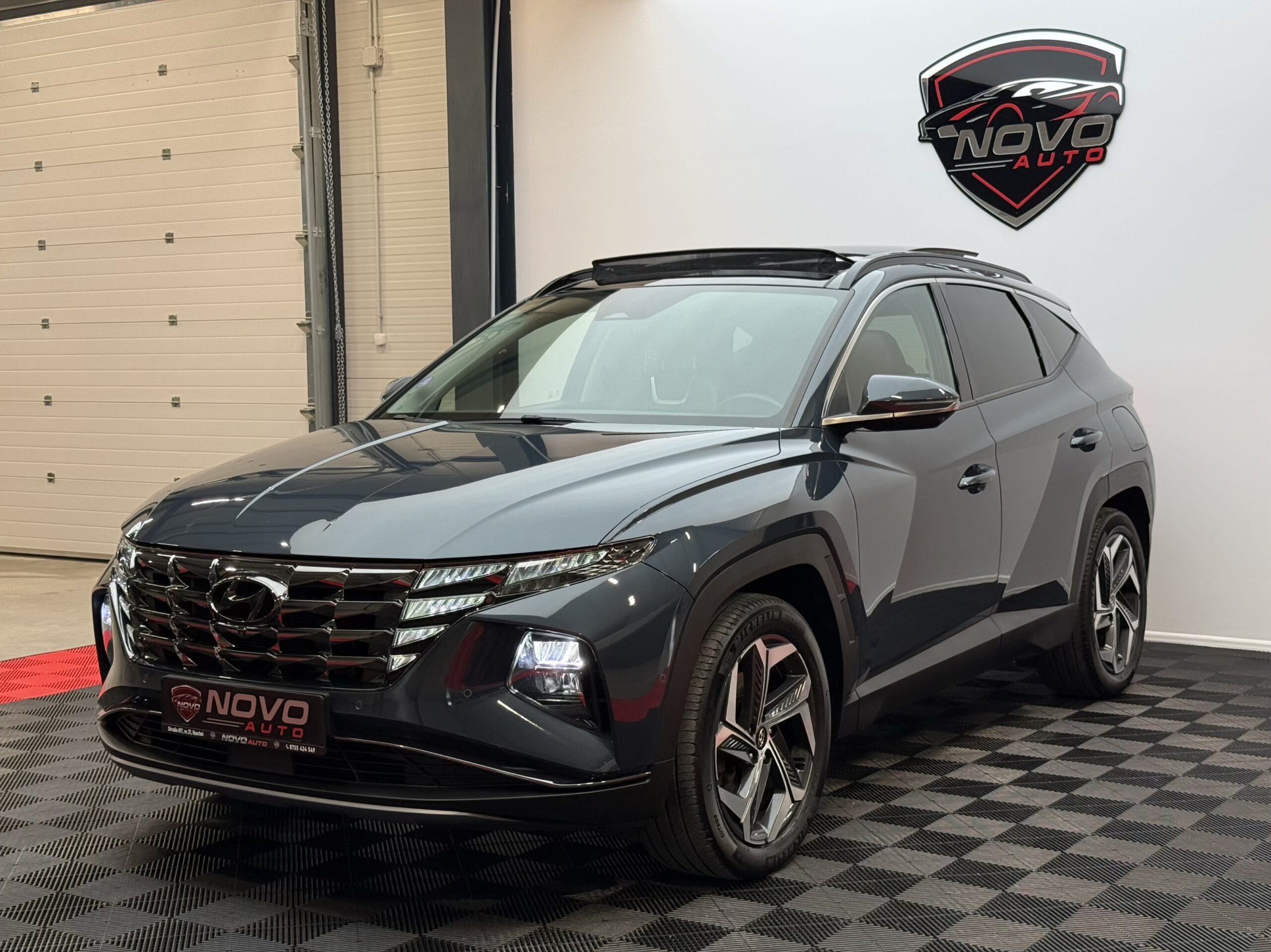 Hyundai Tucson 4×4 1.6 Plug-In Hybrid 265CP Executive Hyundai Tucson 4×4 1.6 Plug-In Hybrid 265CP Executive